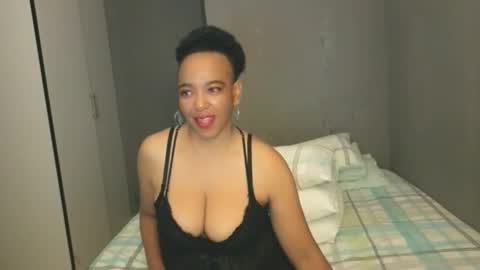 hotlilya online show from February 23, 6:43 pm