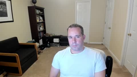 hotmale4u692000 online show from December 28, 11:26 pm
