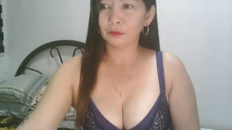 hotmamajen4u online show from December 29, 11:50 pm