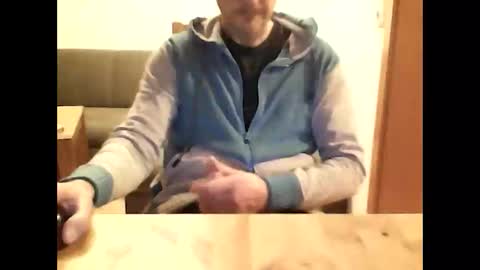 hotmann2222 online show from March 17, 8:47 pm