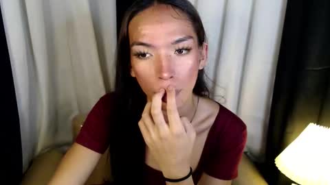 HI its me youre lovely MICHAELA  online show from November 19, 6:57 am