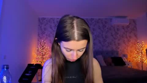 hotmolly_ online show from June 21, 6:58 pm