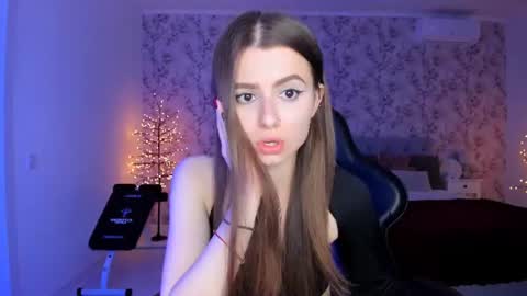 hotmolly_ online show from July 24, 6:27 pm