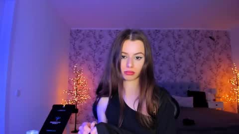 hotmolly_ online show from May 9, 7:42 pm