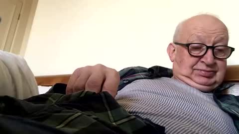 hotmuff99 online show from November 26, 8:44 am