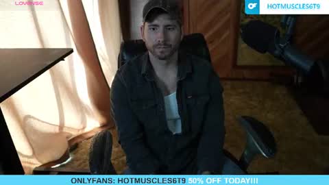 hotmuscles6t9 online show from July 14, 4:23 pm