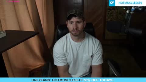 hotmuscles6t9 online show from July 15, 5:06 pm