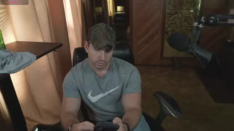 hotmuscles6t9 online show from July 22, 3:47 pm
