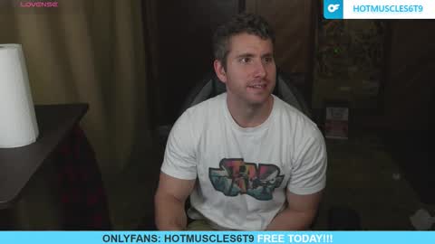 hotmuscles6t9 online show from February 18, 3:28 am
