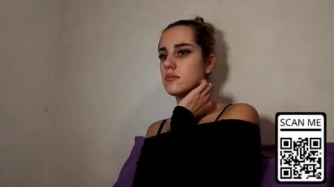 hotmusex online show from December 3, 3:45 pm