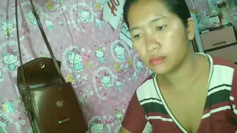 hotpinay_onduty123 online show from April 13, 11:03 am