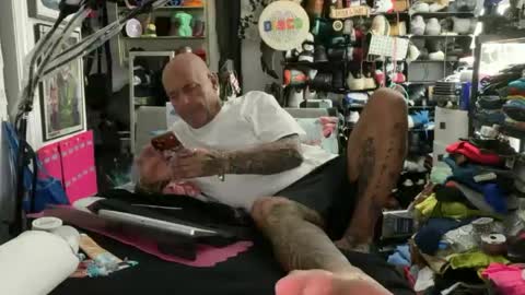 hotstuff775616 online show from June 15, 2:47 am