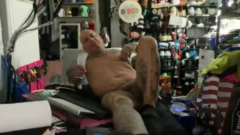 hotstuff775616 online show from June 17, 3:22 am