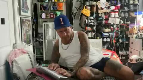 hotstuff775616 online show from March 3, 2:40 am