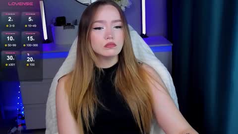 hello Im Eva online show from September 26, 2:58 pm