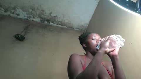 AMOR online show from March 18, 9:26 am