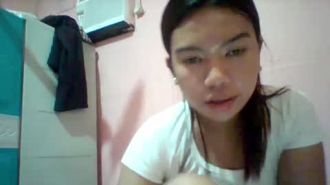 hottie_aniya05 online show from March 4, 2:17 am