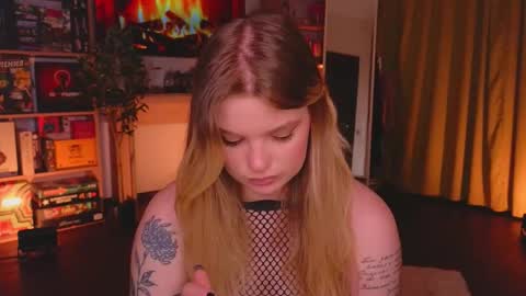 Snapshot of hottie_jane chatting on September 27, 7:22 pm Jane online show from September 27, 7:22 pm