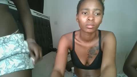 hottie_mistie online show from April 29, 2:38 am
