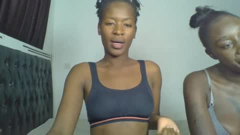 hottie_mistie online show from July 7, 7:07 pm
