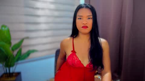 Maxine online show from September 17, 1:03 pm