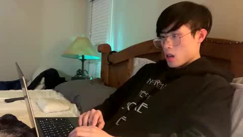 hottiewithabody101 online show from February 25, 8:01 pm