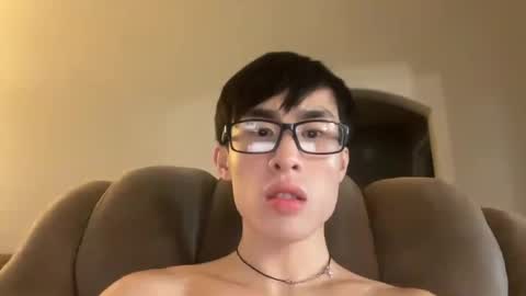 hottiewithabody101 online show from July 28, 9:14 pm