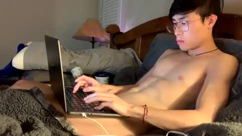 hottiewithabody101 online show from February 13, 4:21 pm