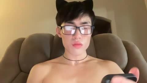 hottiewithabody101 online show from July 28, 4:39 pm