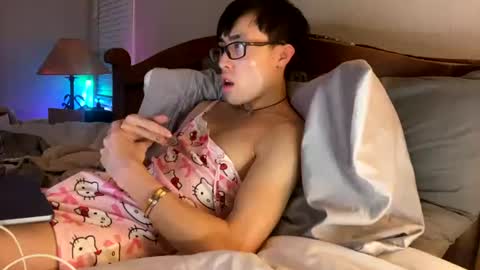 hottiewithabody101 online show from July 16, 11:28 pm