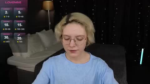 Kori online show from June 17, 12:15 am