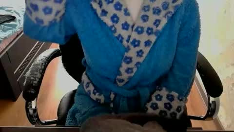 hotty_mary online show from April 29, 9:25 am