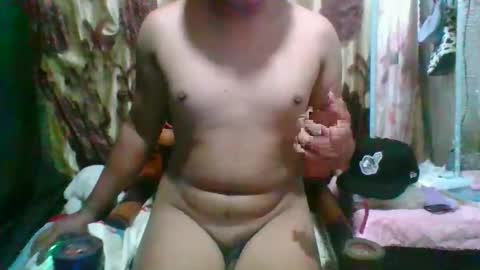 hotwild4uxx online show from February 7, 3:26 pm