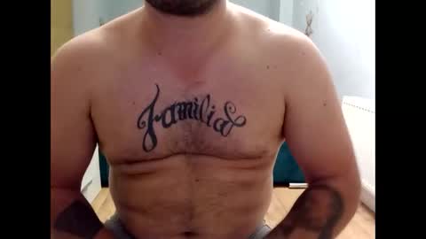 houskji8 online show from October 5, 9:00 pm