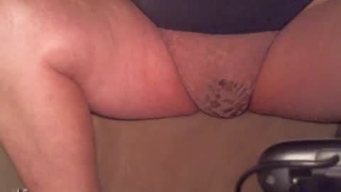 hrnydvl9568 online show from October 9, 6:13 pm