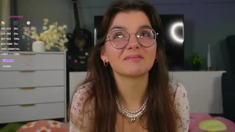 Diane online show from October 14, 7:17 pm