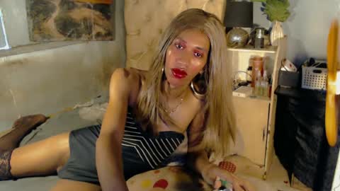 hugecock_caramel online show from July 2, 4:28 am
