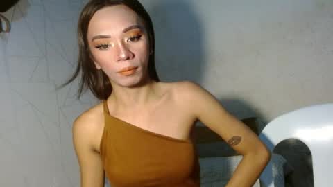 Cara online show from August 6, 8:23 am