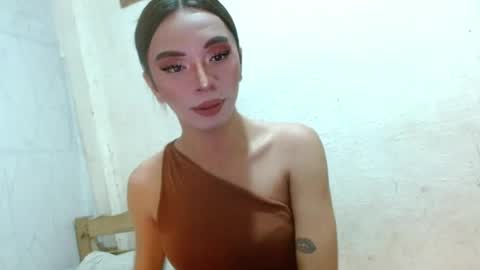 Cara online show from July 28, 11:17 am