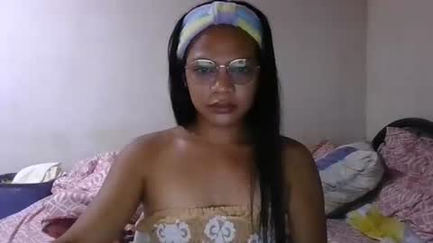 hugecockasian33 online show from October 27, 10:48 am