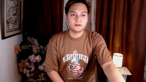 Snapshot of hugedickjp chatting on February 11, 4:11 am hugedickjp online show from February 11, 4:11 am