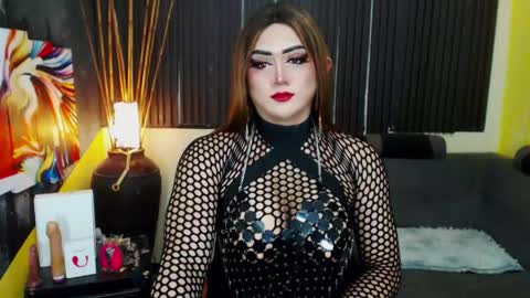 MsLovely online show from May 26, 10:49 pm