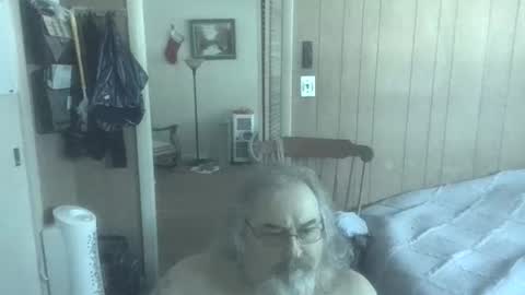 lonely huggy bear online show from February 28, 3:27 pm