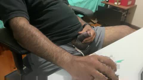 HunkyLover online show from March 7, 10:48 am