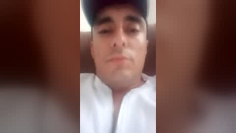 humbertozb online show from July 13, 12:14 am