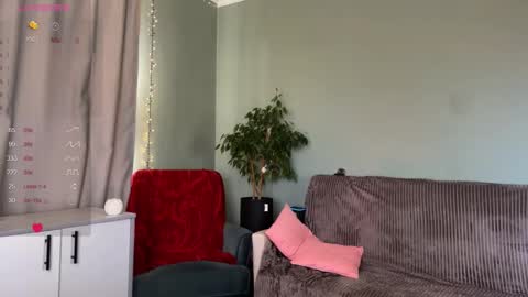 Jess online show from March 21, 9:03 am