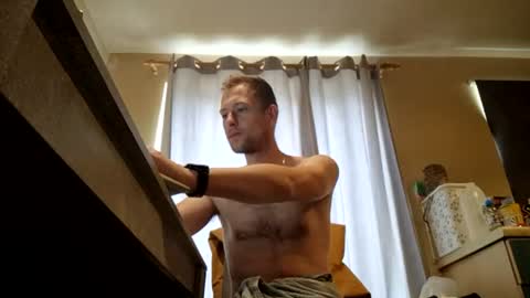 HungTeaseX online show from August 8, 8:35 am