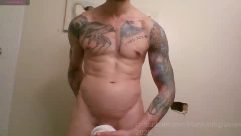 Wh8teboi online show from March 13, 2:26 am