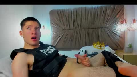 Snapshot of hunterheat_ chatting on September 20, 1:14 pm hunterheat_ online show from September 20, 1:14 pm