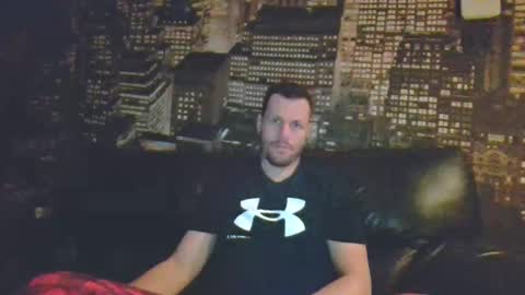 Snapshot of hurley7890 chatting on February 16, 3:15 am hurley7890 online show from February 16, 3:15 am
